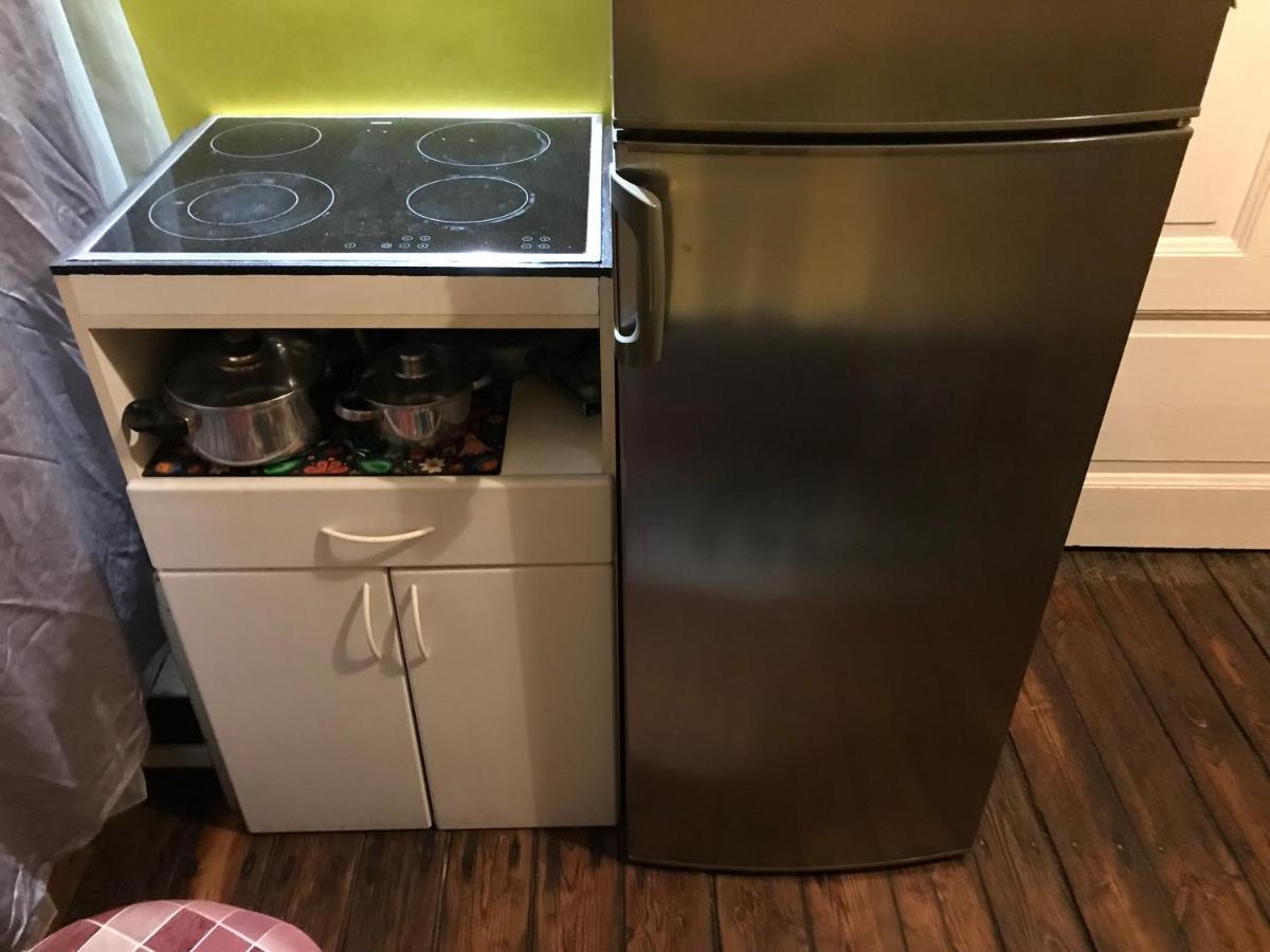 Cozy Condo For Up To 3 Travellers, With Kitchen And Bath 里加 外观 照片